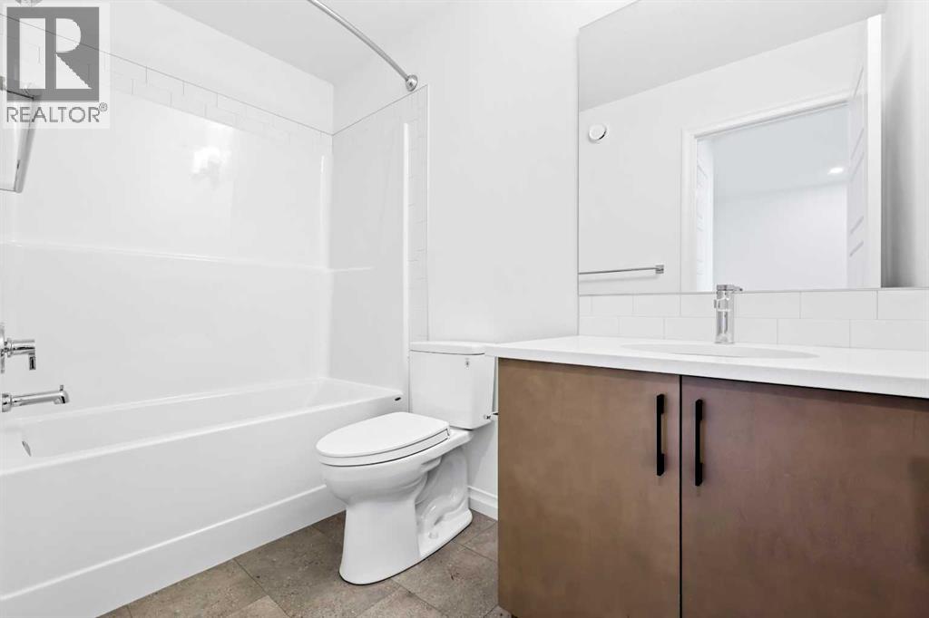 Photo 13 of 898 Wolf Willow Boulevard Se, Calgary AB