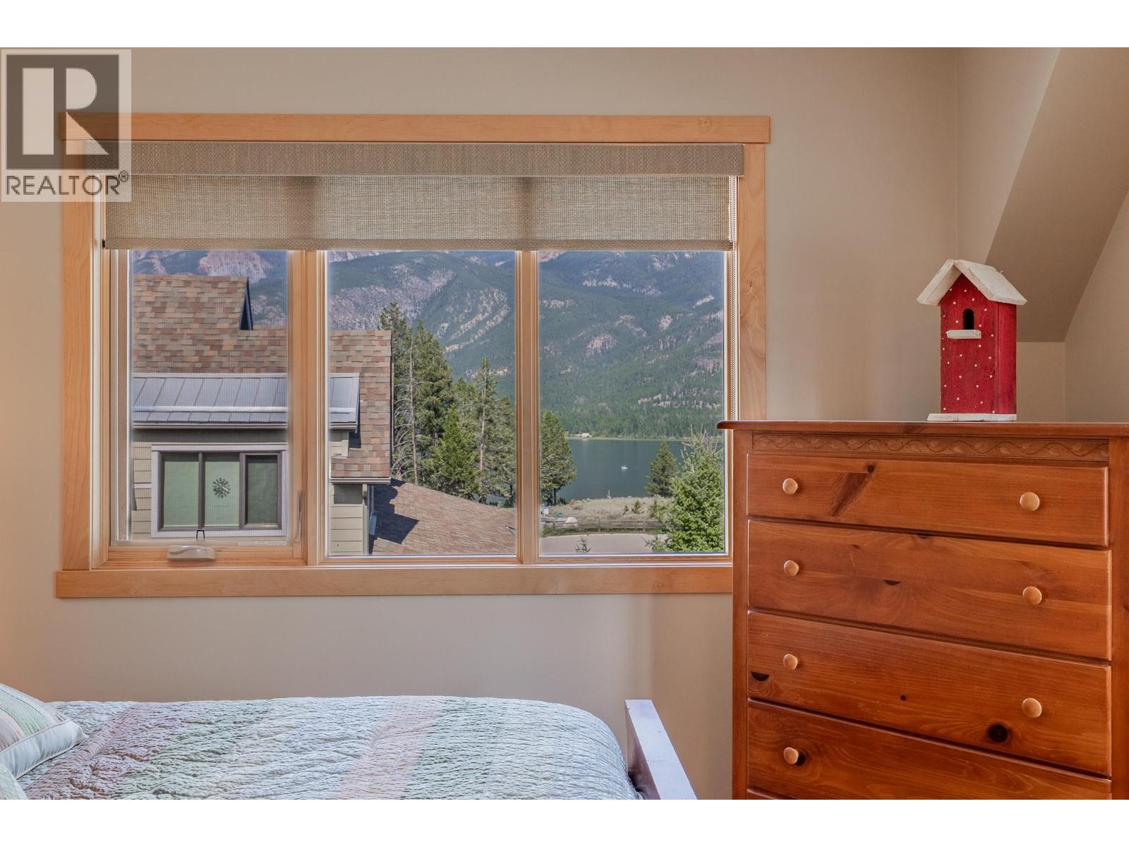 6800 COLUMBIA LAKE Road Unit# 30, Fairmont Hot Springs