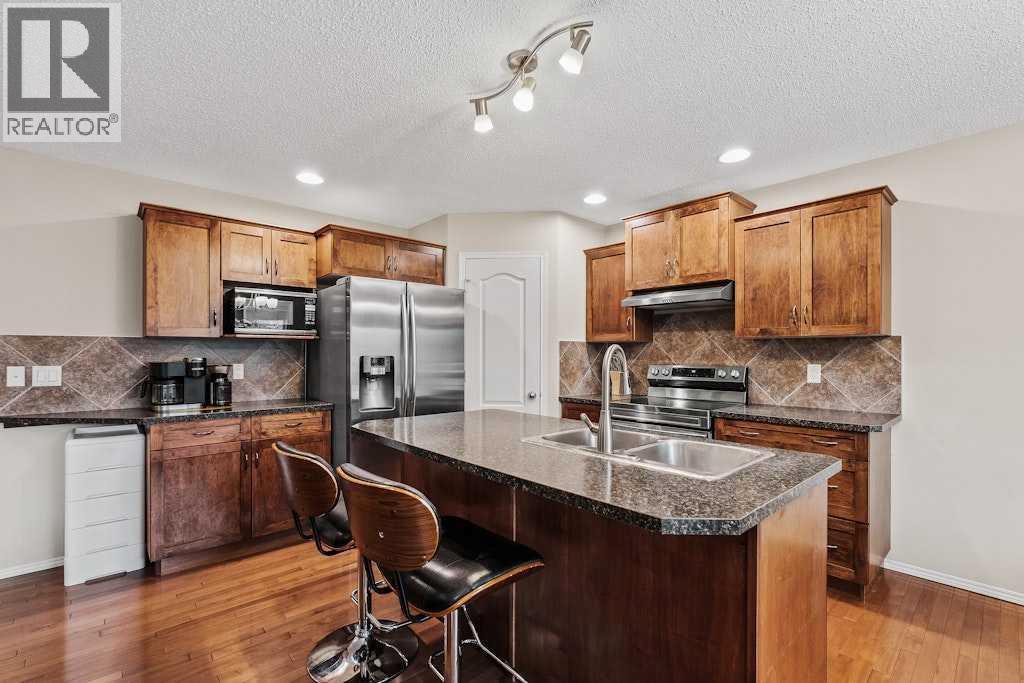 Photo 8 of 59 Cranfield Manor Se, Calgary AB