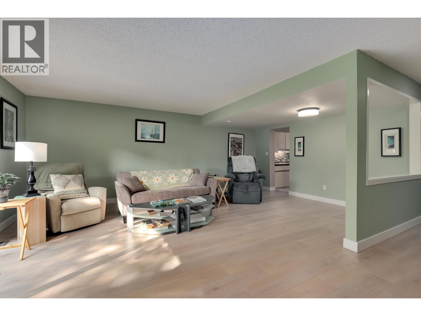 Photo 4 of 27 11771 Kingfisher Drive, Richmond BC