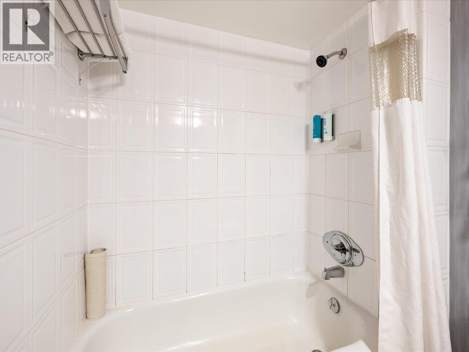 306 4420 SUNDIAL PLACE, Whistler
