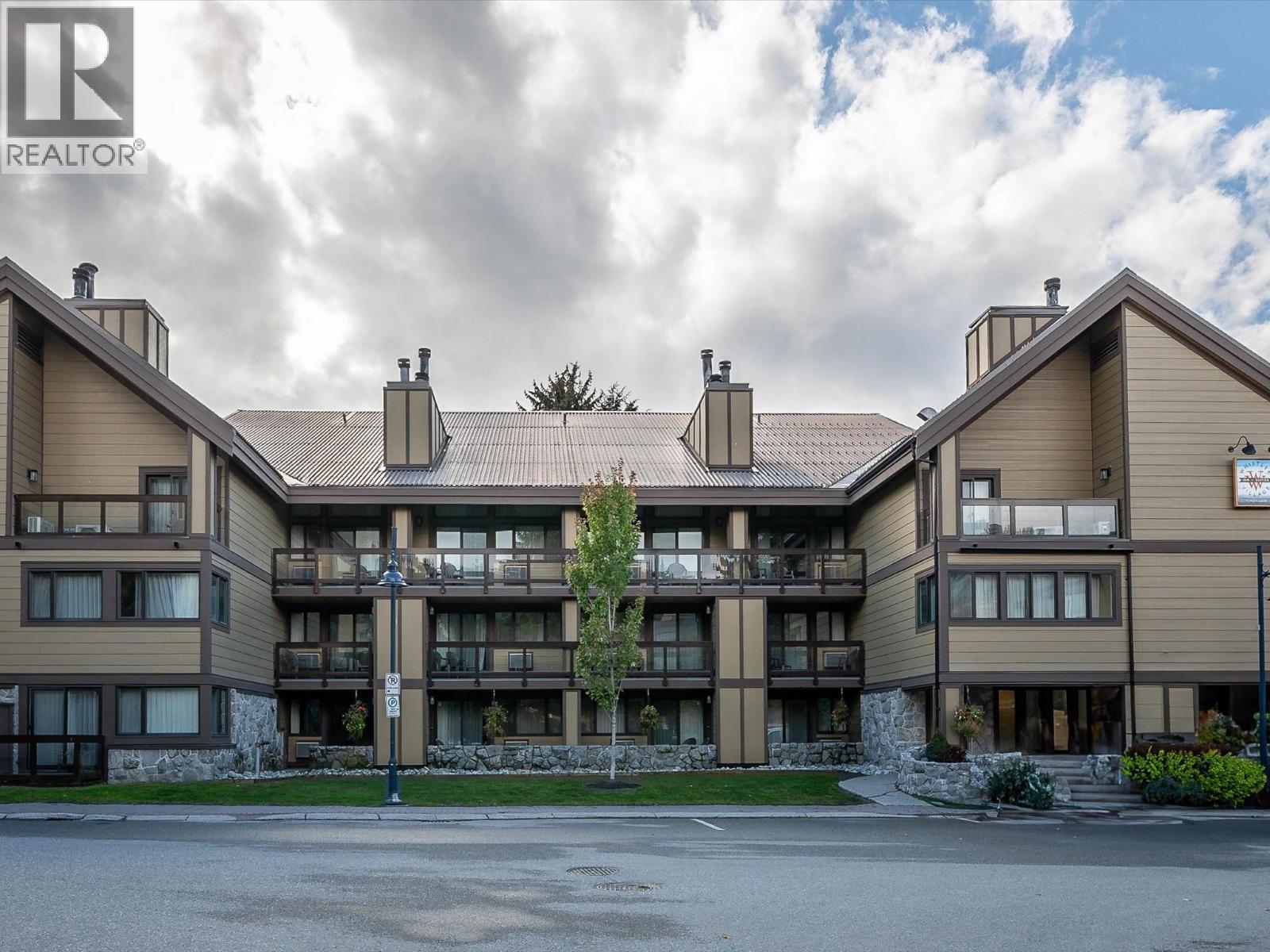 306 4420 SUNDIAL PLACE, Whistler