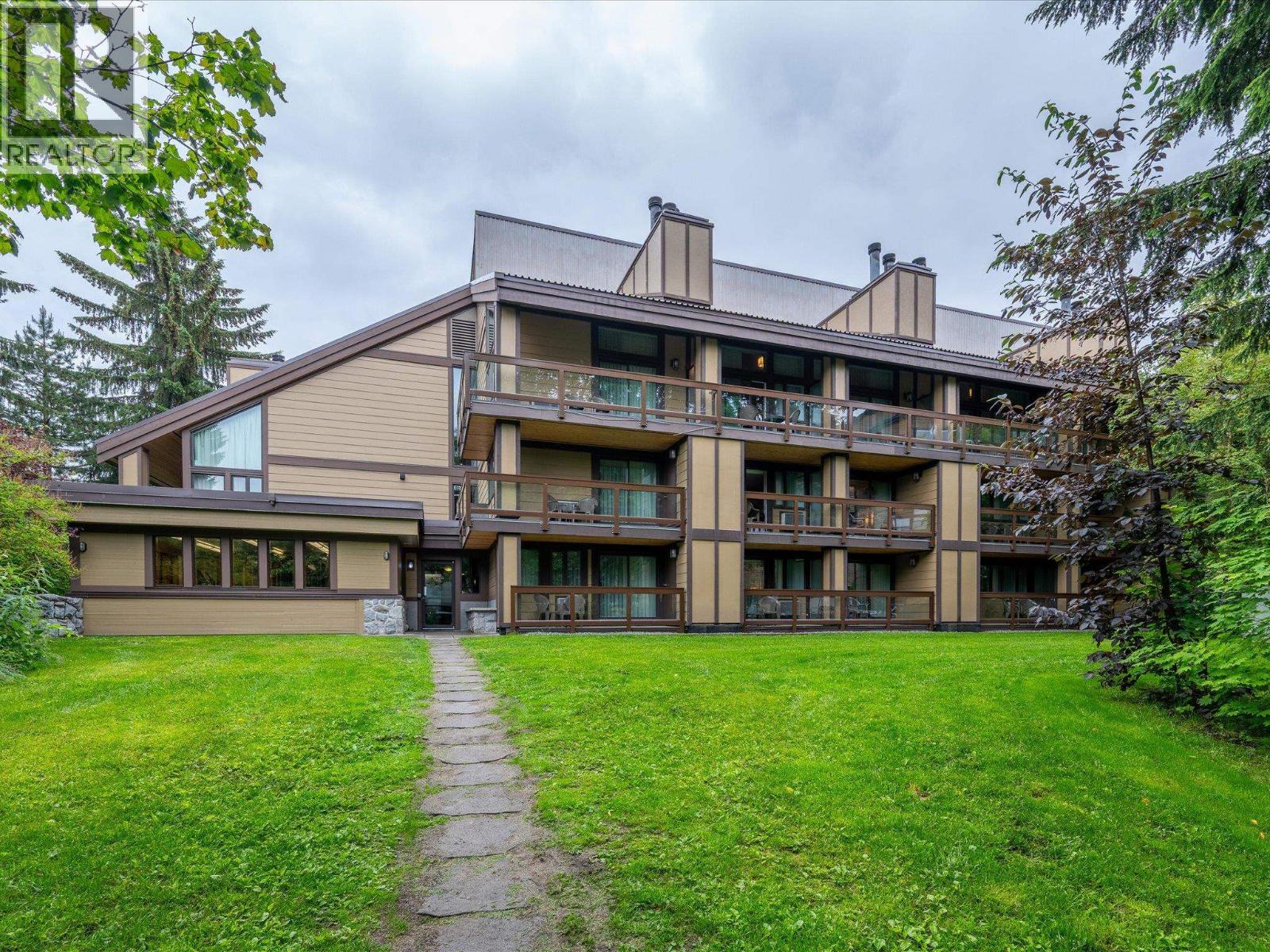306 4420 SUNDIAL PLACE, Whistler