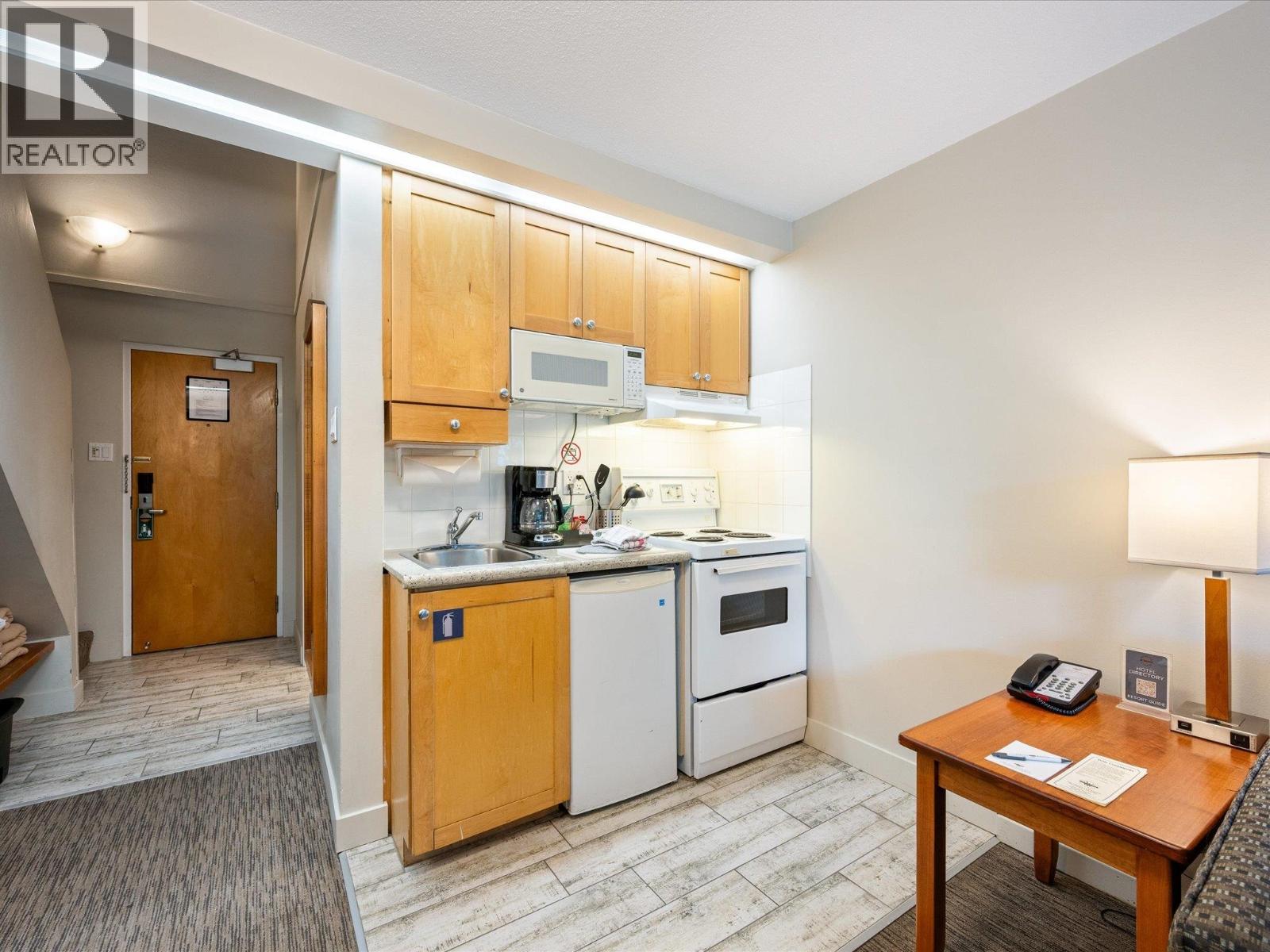 306 4420 SUNDIAL PLACE, Whistler