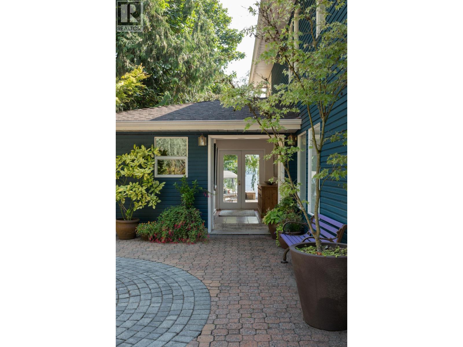 5439 INDIAN RIVER DRIVE, North Vancouver