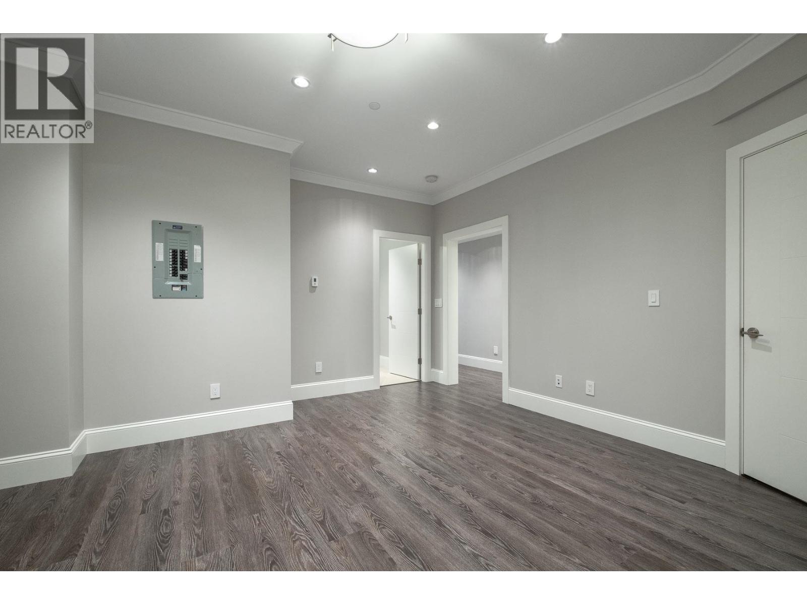 2567 LAWSON AVENUE, West Vancouver