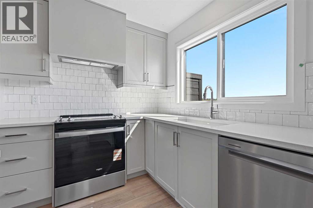 Photo 10 of 922 Wolf Willow Boulevard Se, Calgary AB