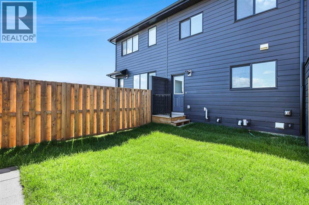 Photo 21 of 922 Wolf Willow Boulevard Se, Calgary AB