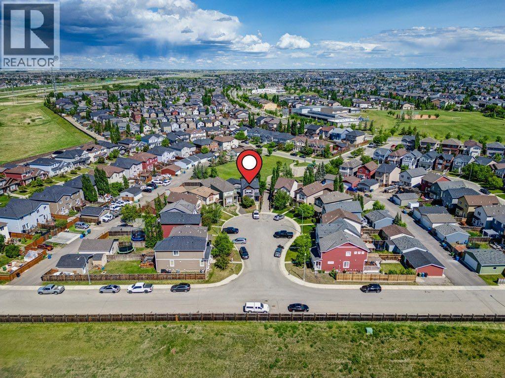 Photo 3 of 32 Autumn Court Se, Calgary AB