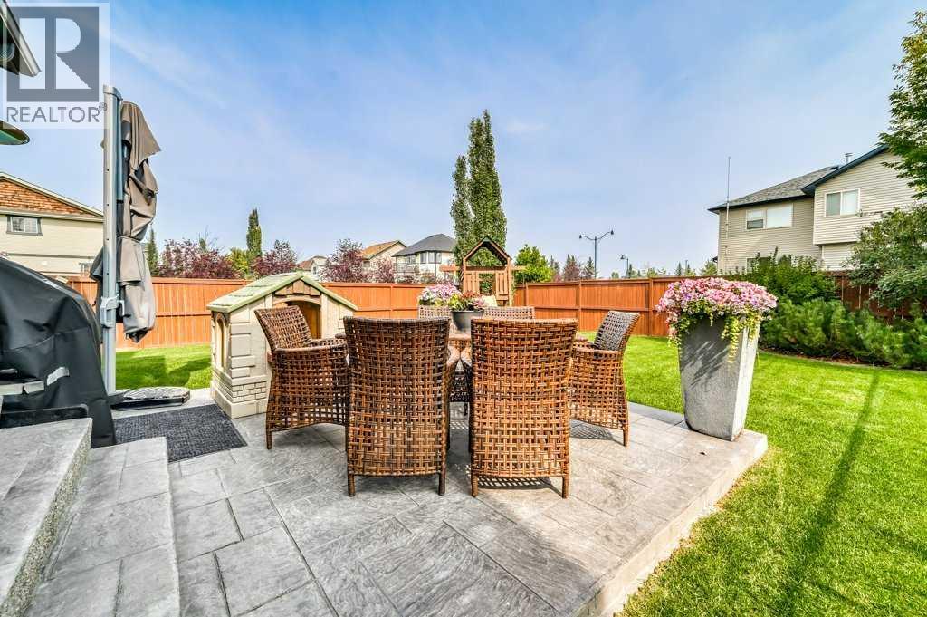 Photo 32 of 4 Cougarstone Common Sw, Calgary AB