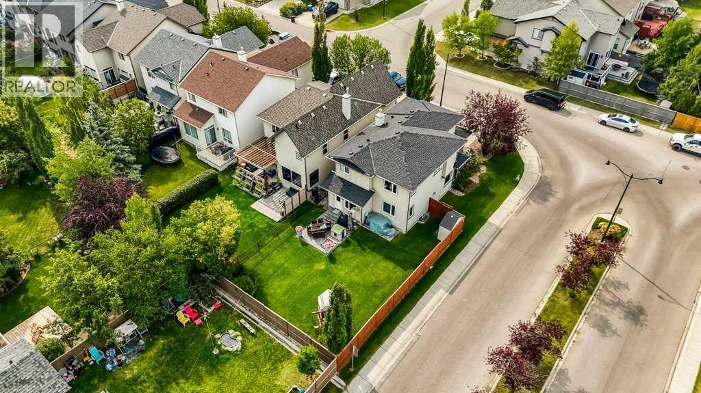 Photo 38 of 4 Cougarstone Common Sw, Calgary AB
