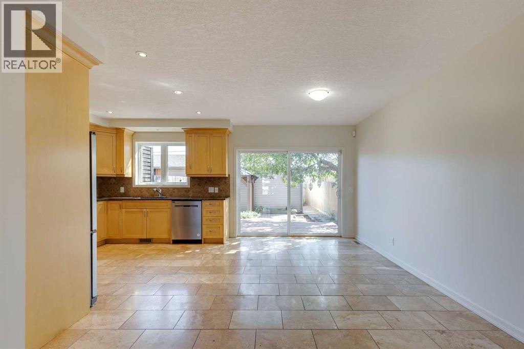 Photo 8 of 909 15 Avenue Ne, Calgary AB
