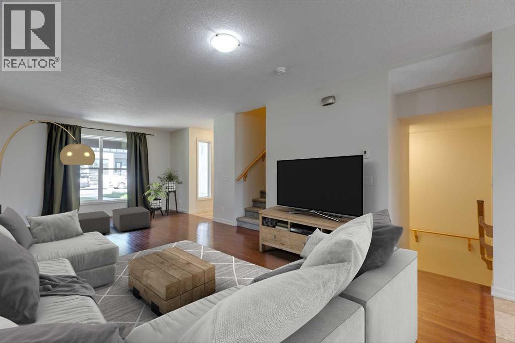 Photo 9 of 909 15 Avenue Ne, Calgary AB