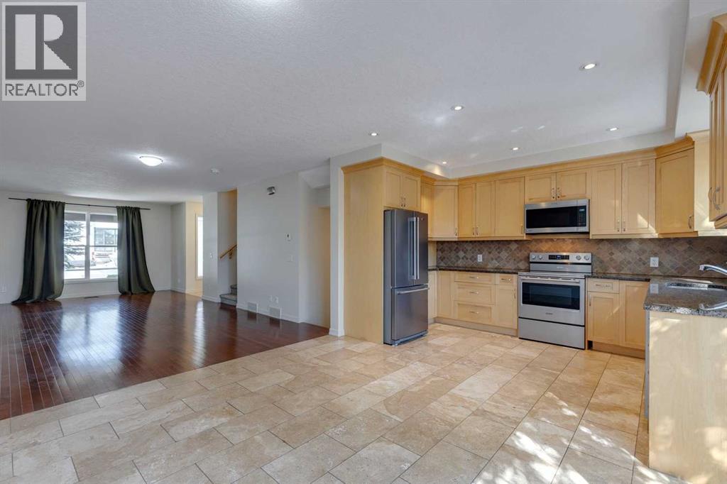 Photo 6 of 909 15 Avenue Ne, Calgary AB
