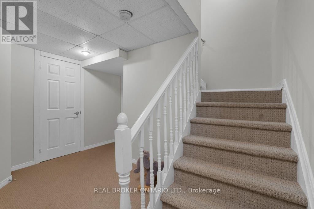 Photo 20 of 180 Tunbridge Road, Barrie ON