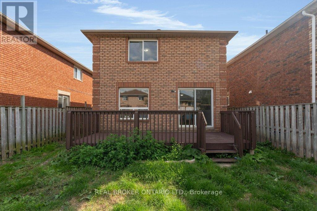 Photo 29 of 180 Tunbridge Road, Barrie ON