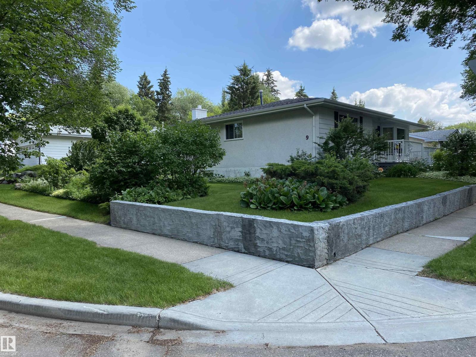 Photo 53 of 9 Burnham Av, St Albert AB