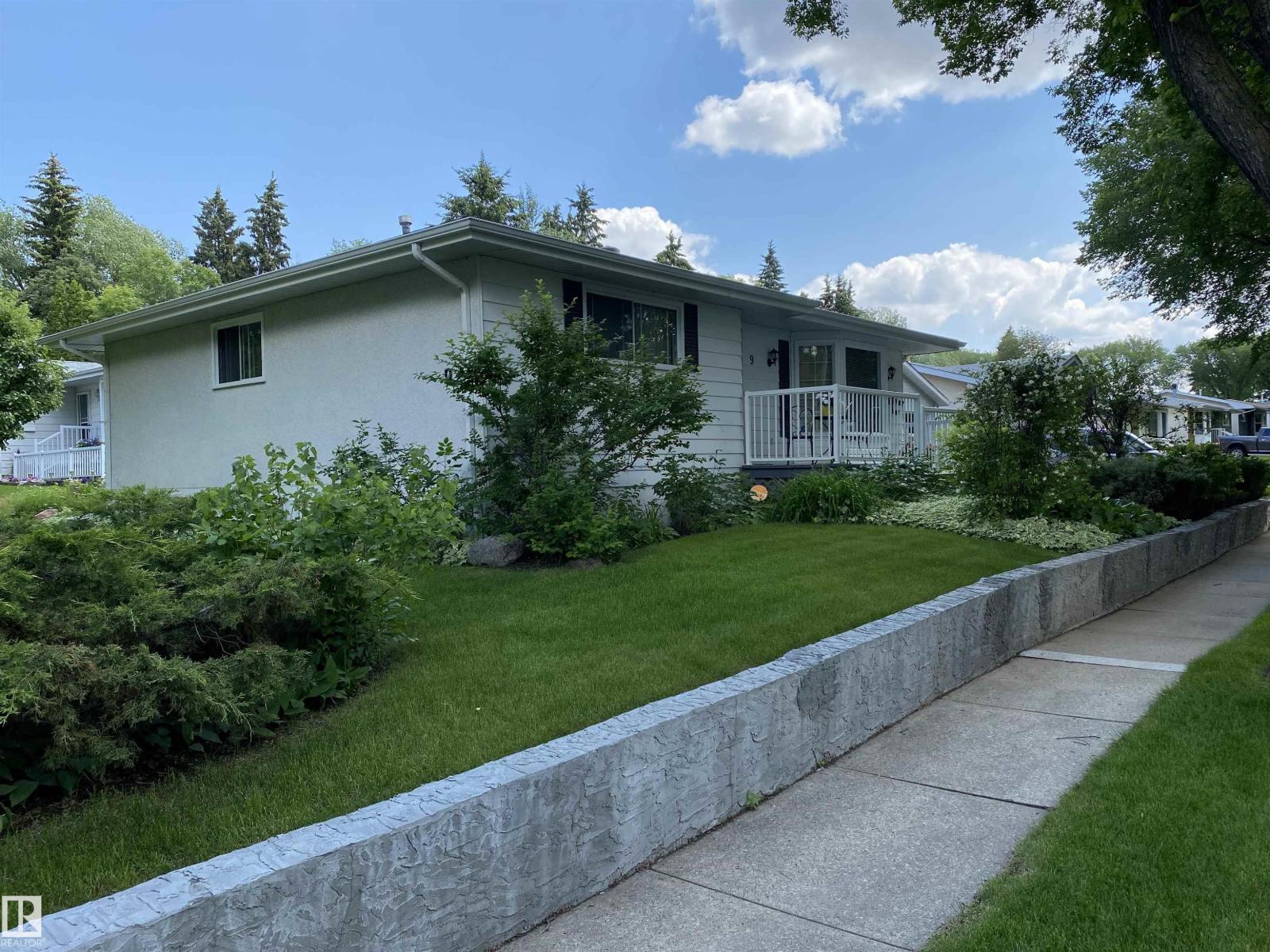 Photo 55 of 9 Burnham Av, St Albert AB