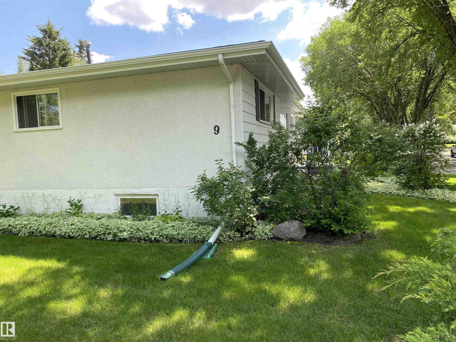 Photo 51 of 9 Burnham Av, St Albert AB