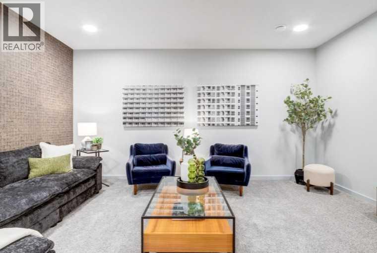 Photo 14 of 125 Belmont Way Sw, Calgary AB