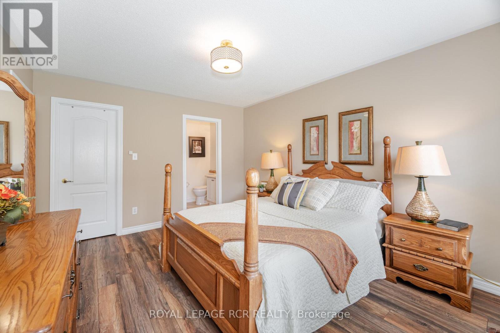 Photo 20 of 21 Seashell Place, Brampton ON
