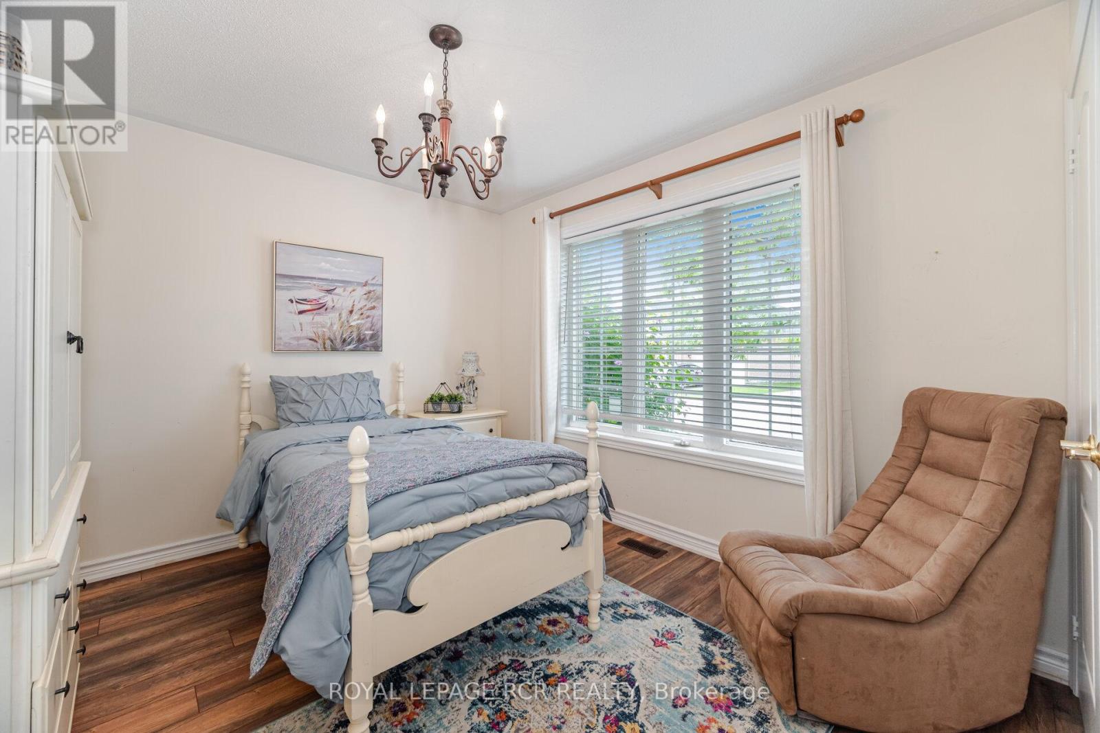 Photo 21 of 21 Seashell Place, Brampton ON