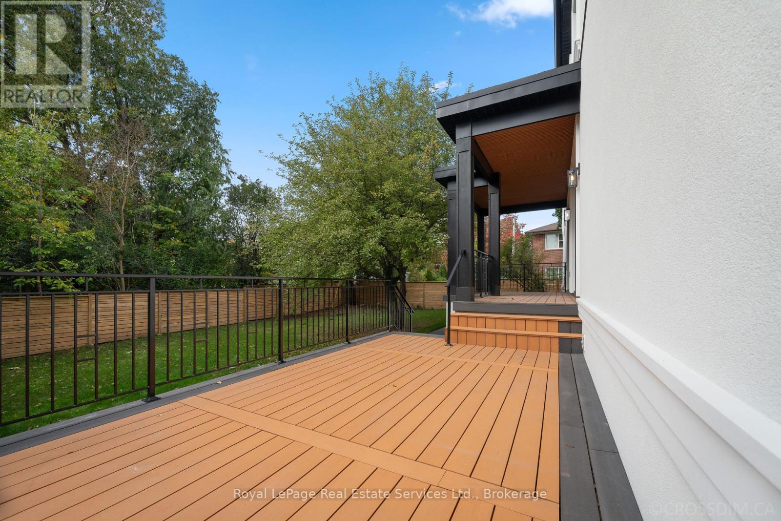 Photo 45 of 480 Scarsdale Crescent, Oakville ON