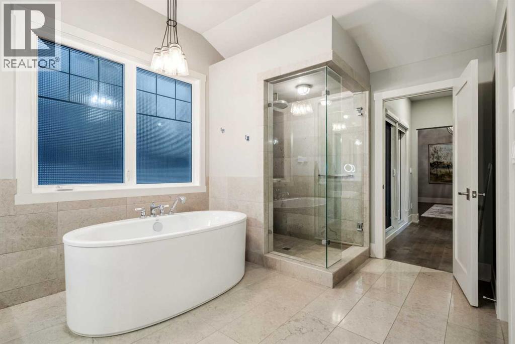 Photo 24 of 625 Britannia Drive Sw, Calgary AB