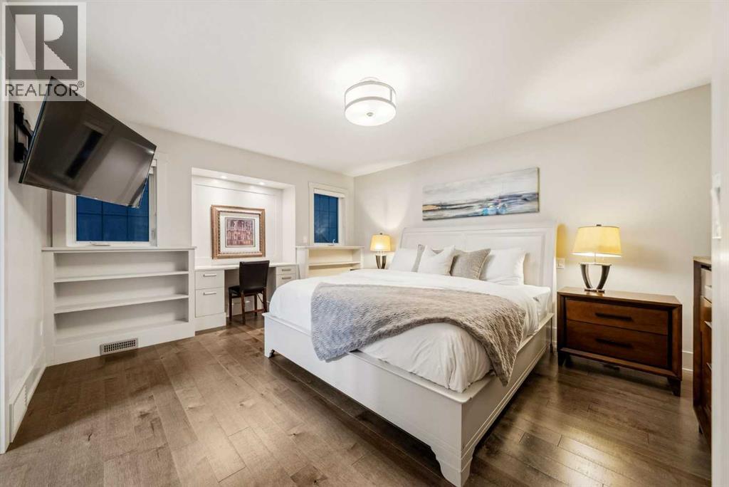 Photo 21 of 625 Britannia Drive Sw, Calgary AB