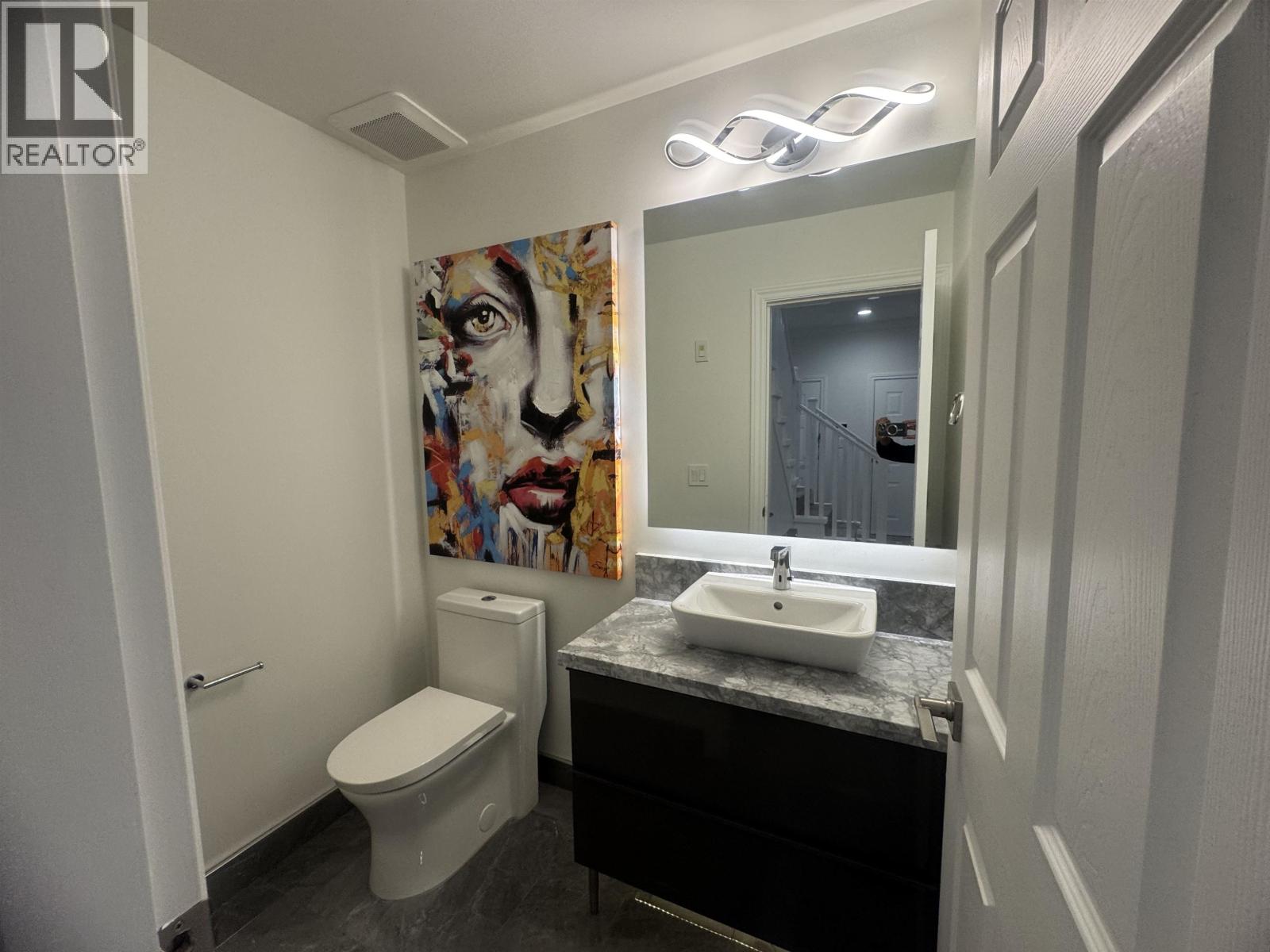 Photo 8 of 12 10222 No 1 Road, Richmond BC