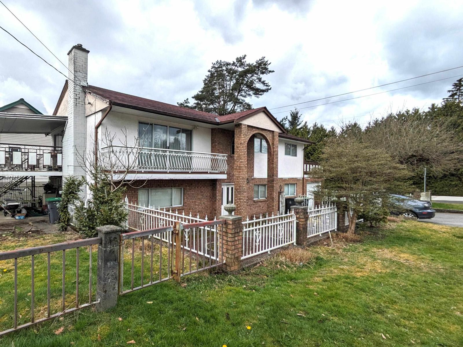 Photo 1 of 13858 Brentwood Crescent, Surrey BC