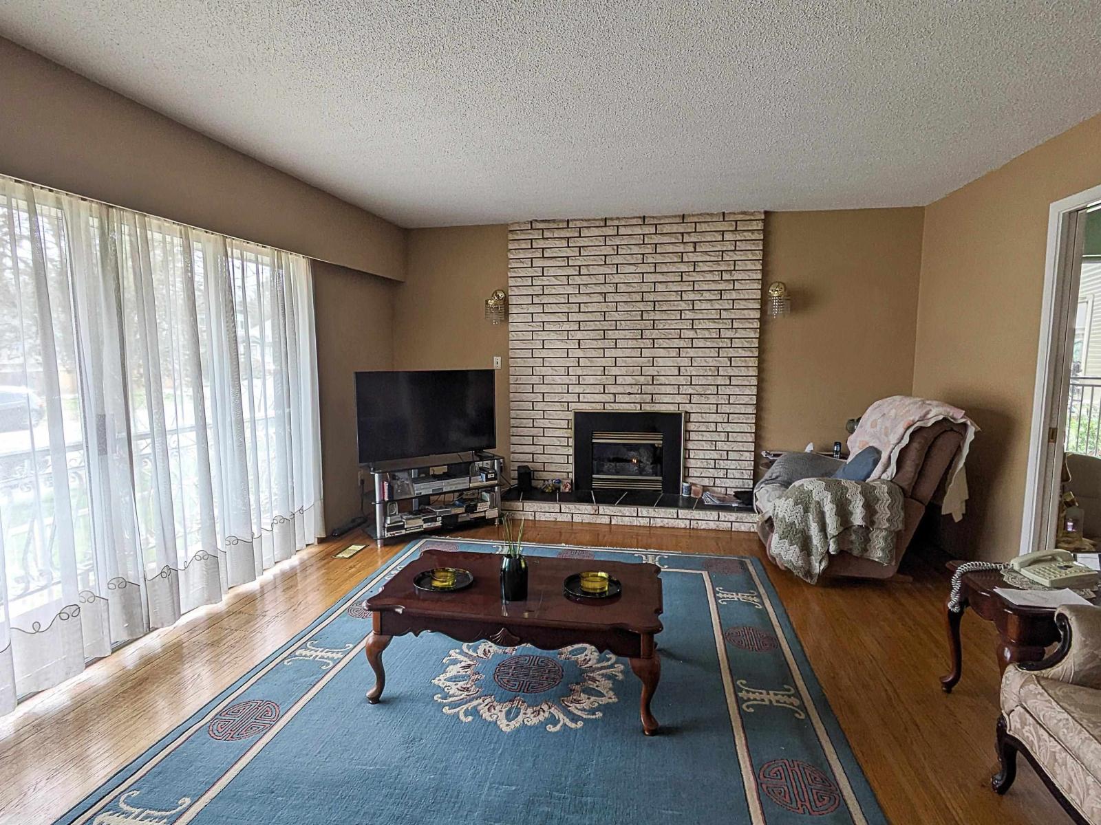 Photo 15 of 13858 Brentwood Crescent, Surrey BC
