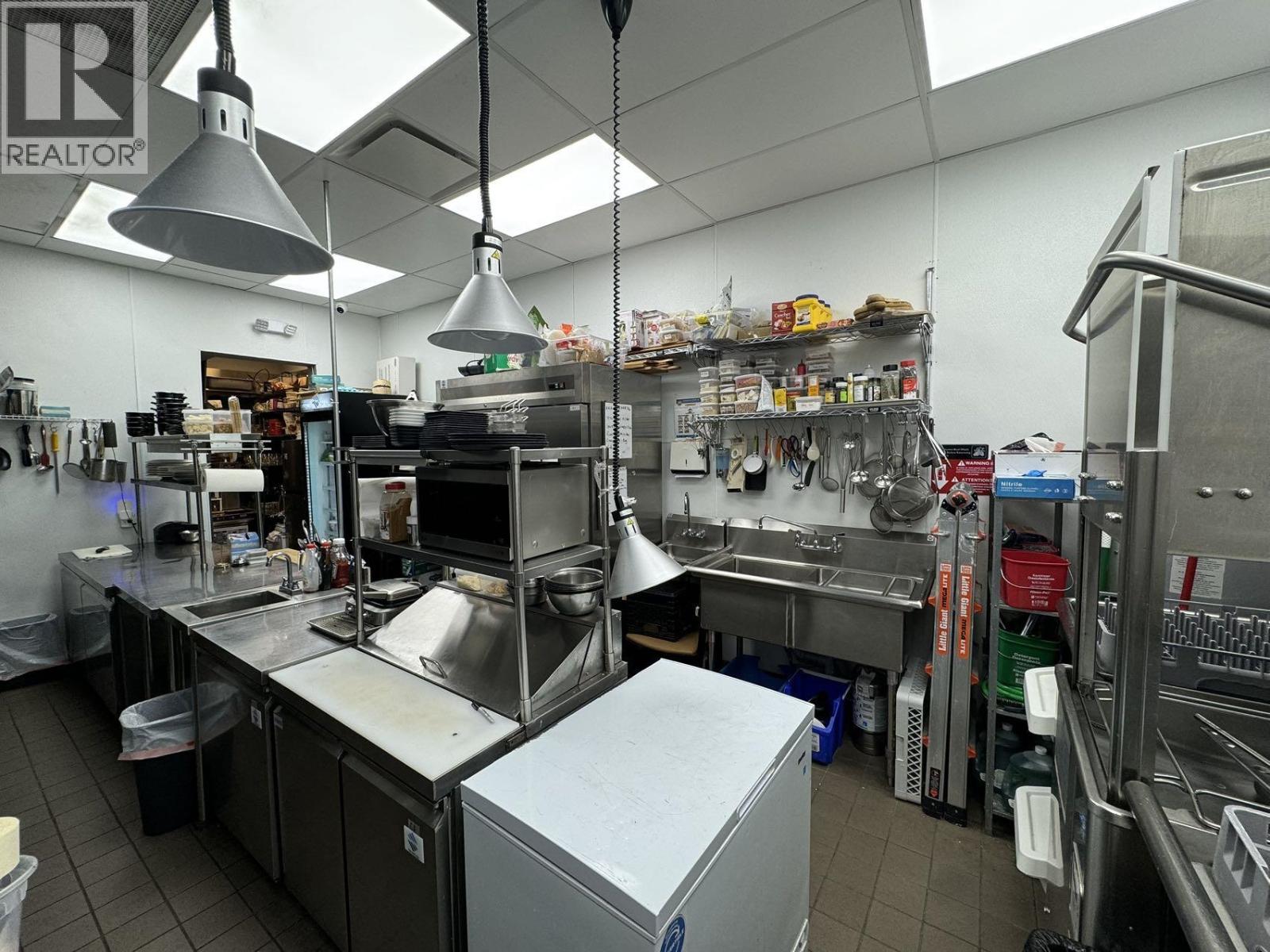 Photo 16 of 110 8631 Alexandra Road, Richmond BC