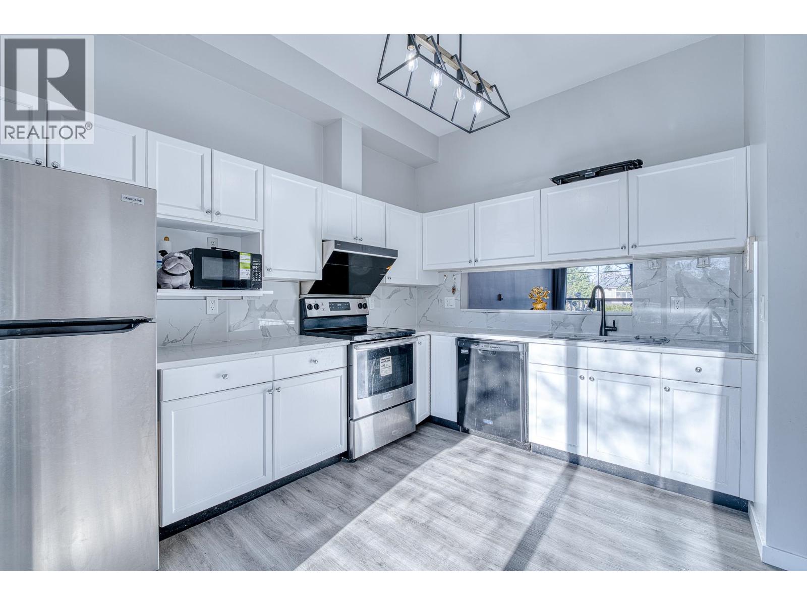#19-7380 MINORU Boulevard, Richmond