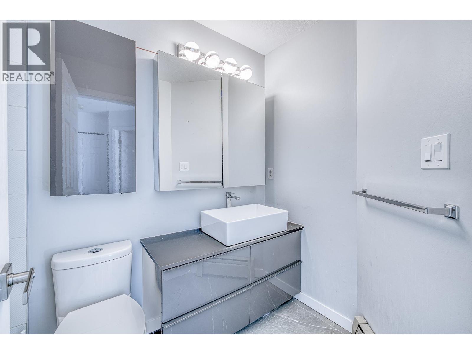 #19-7380 MINORU Boulevard, Richmond