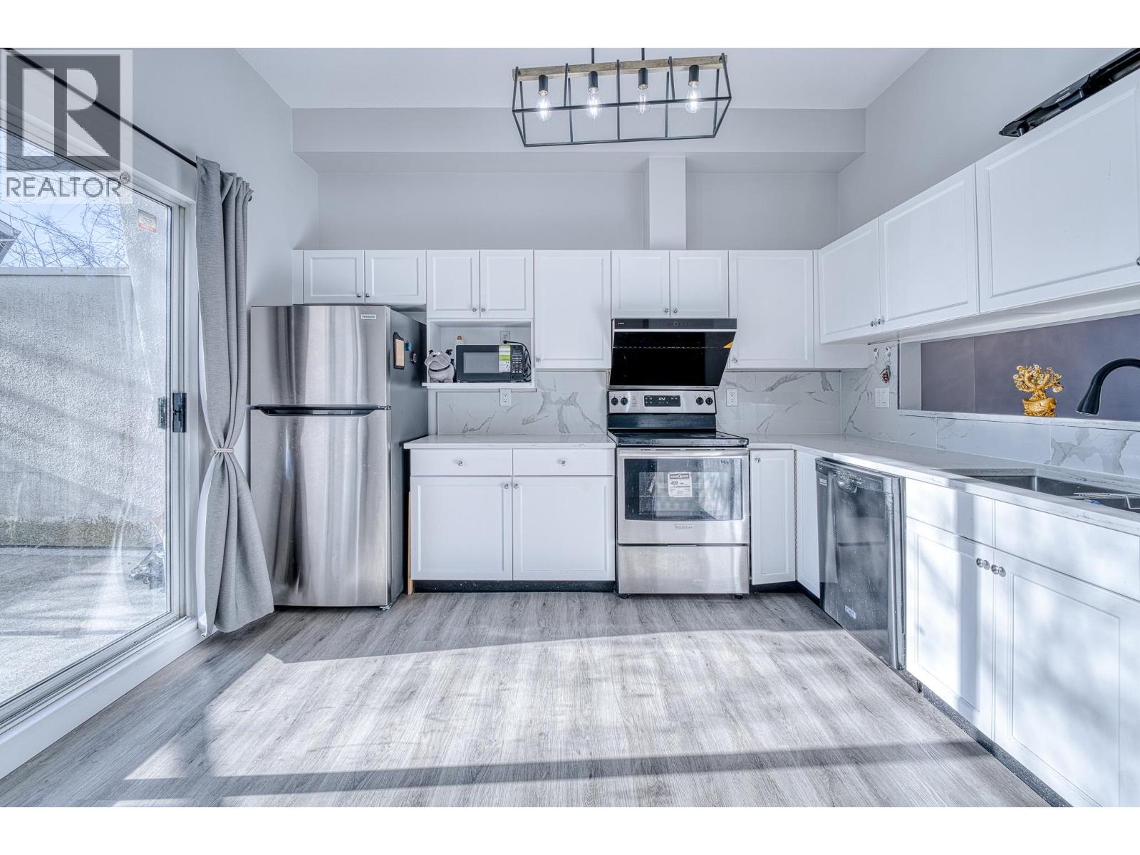 #19-7380 MINORU Boulevard, Richmond