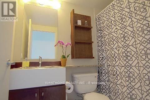 Photo 11 of 2002 3 Navy Wharf Court, Toronto ON