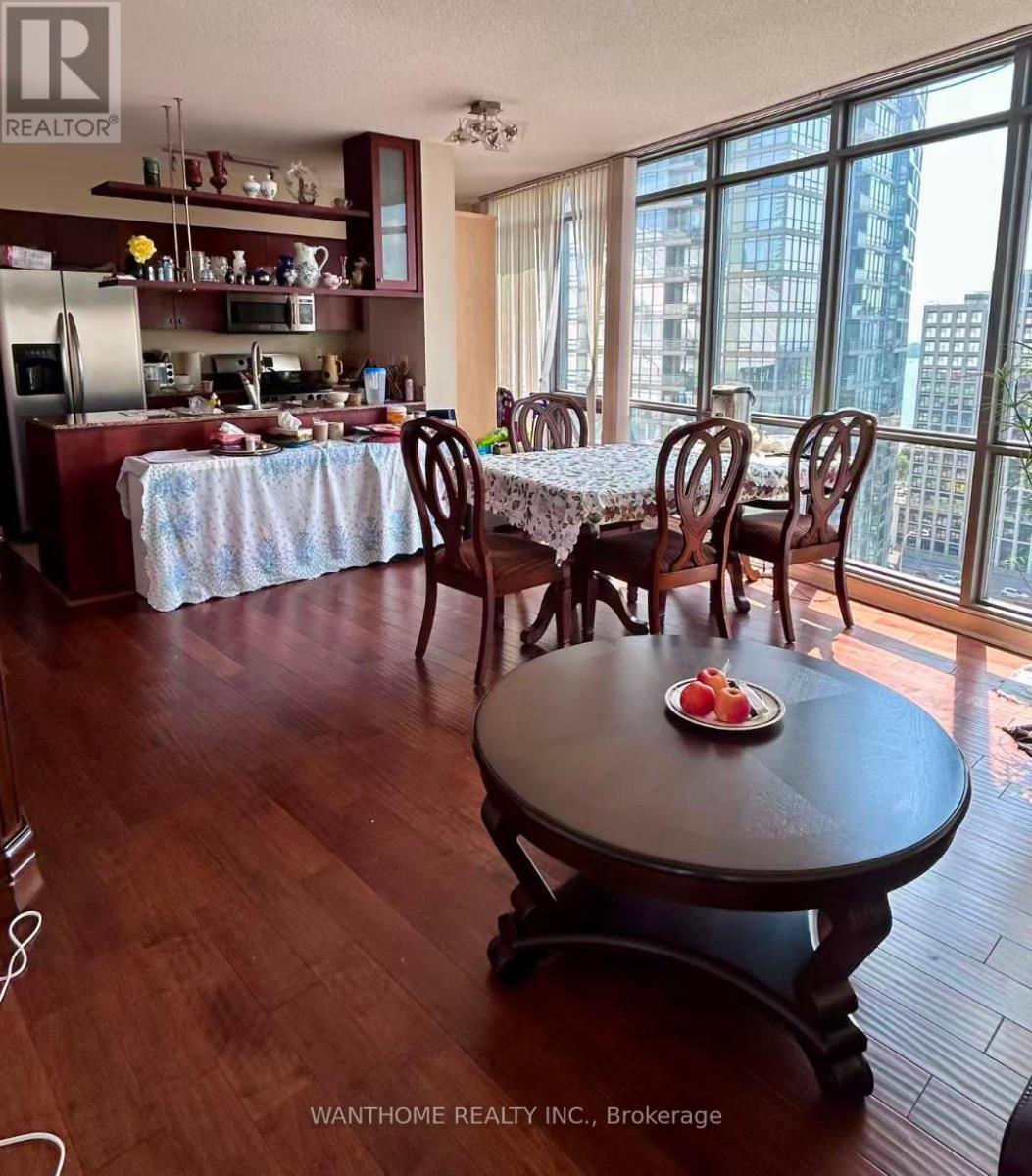 Photo 4 of 2002 3 Navy Wharf Court, Toronto ON