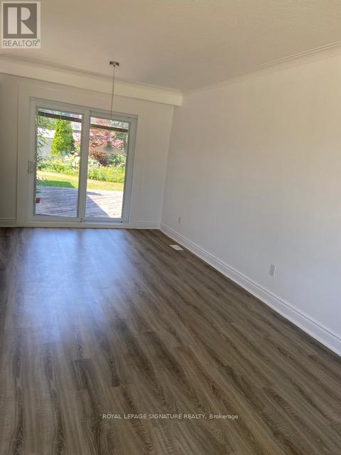 Photo 13 of 10 Marlbank Road, Toronto ON