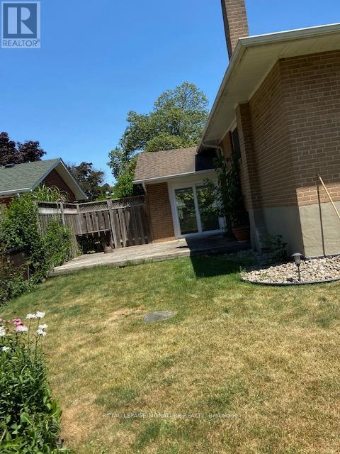 Photo 19 of 10 Marlbank Road, Toronto ON
