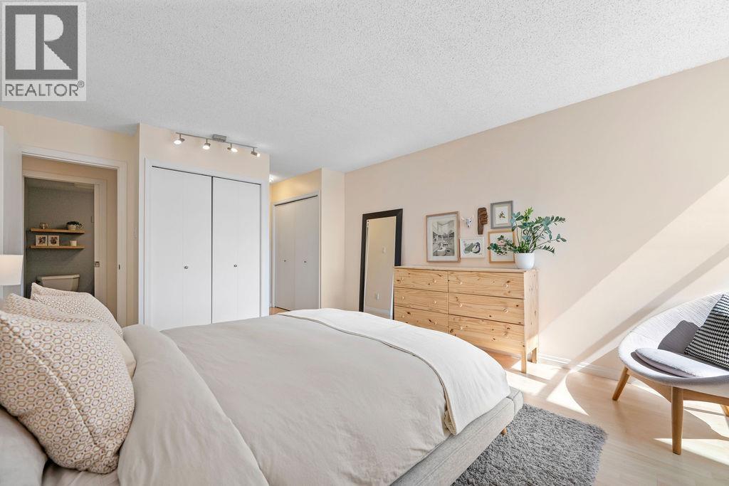 Photo 12 of 502 1065 Quayside Drive, New Westminster BC