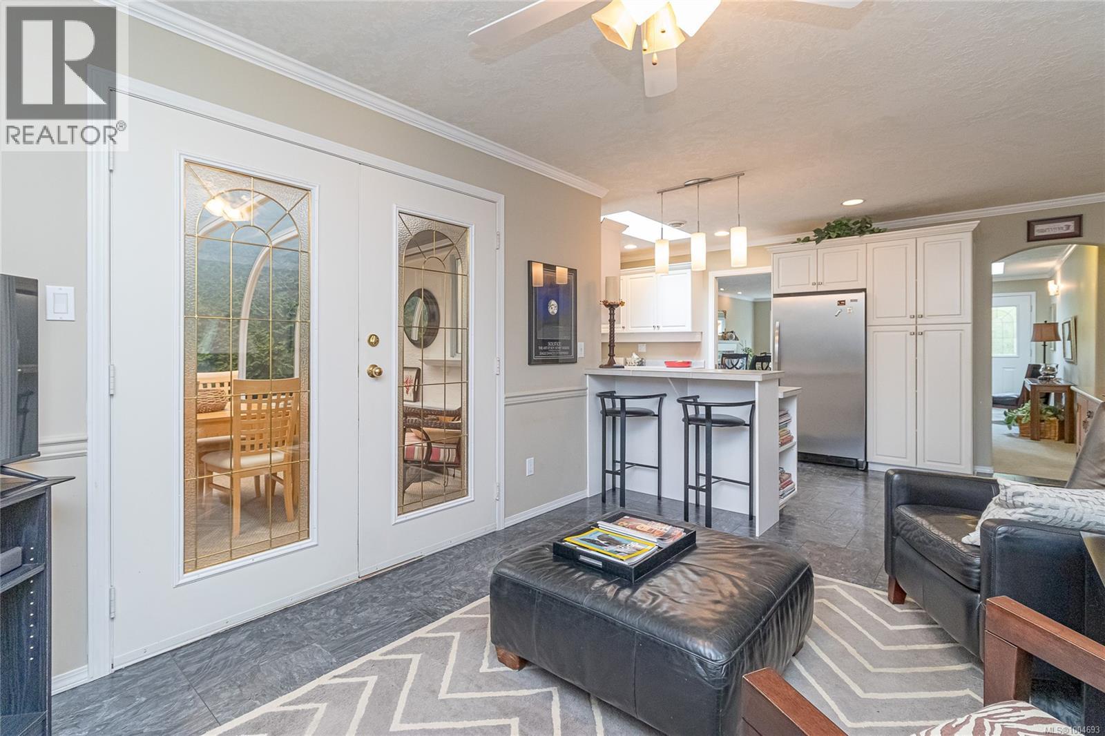1163 Wellington Dr, Qualicum Beach
