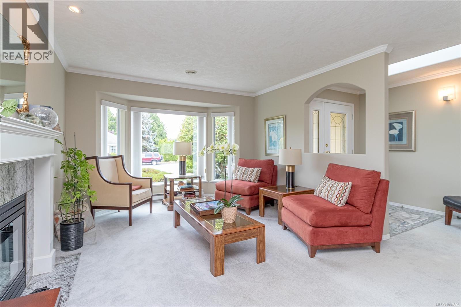1163 Wellington Dr, Qualicum Beach
