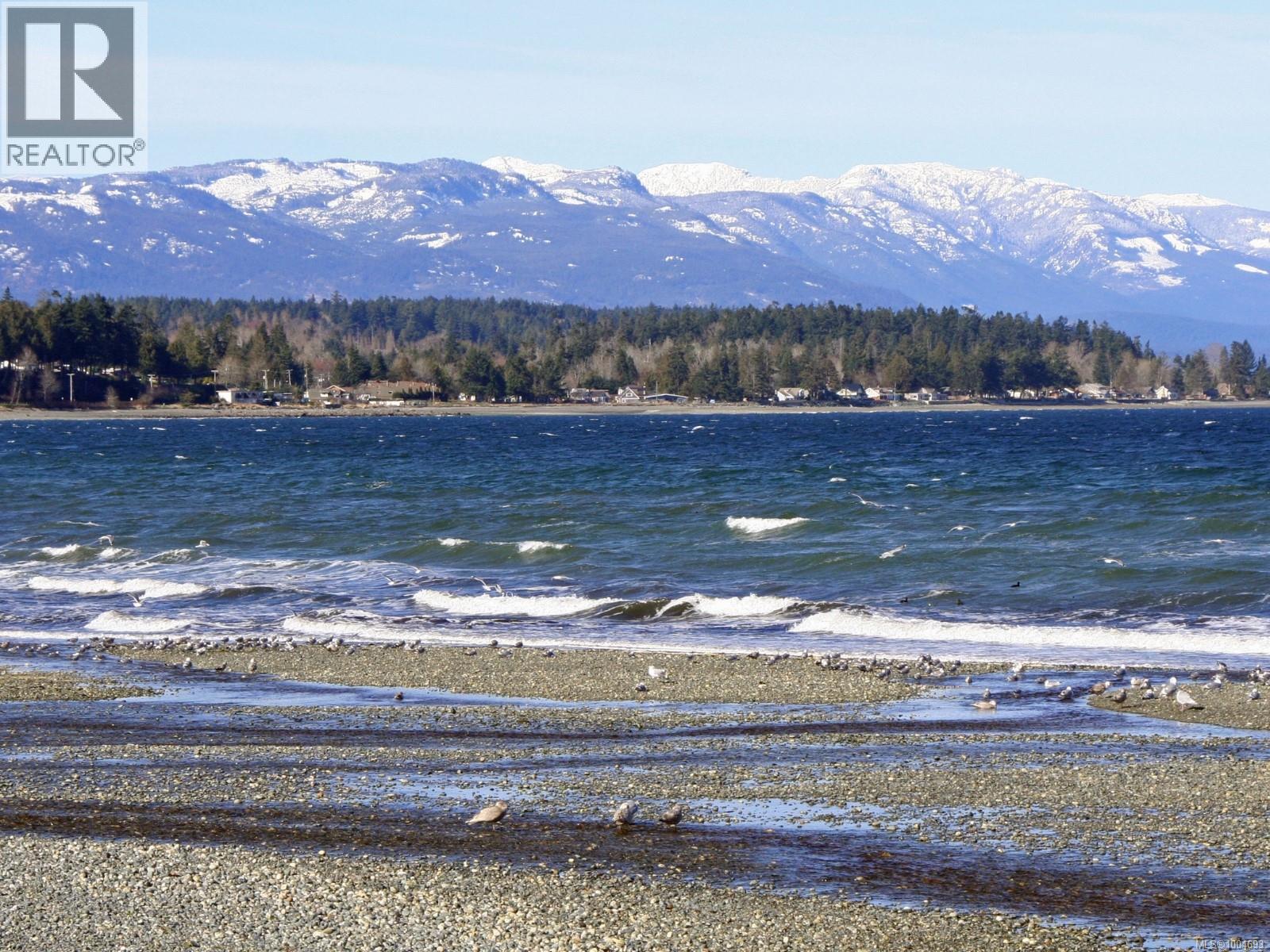 1163 Wellington Dr, Qualicum Beach