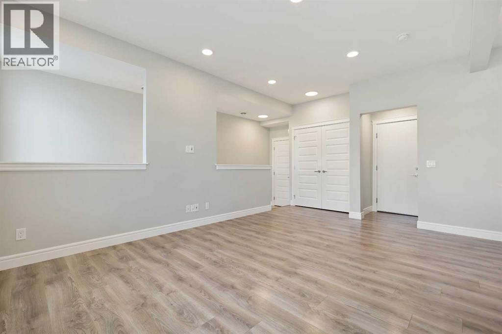 Photo 3 of 19617 45 Street Se, Calgary AB