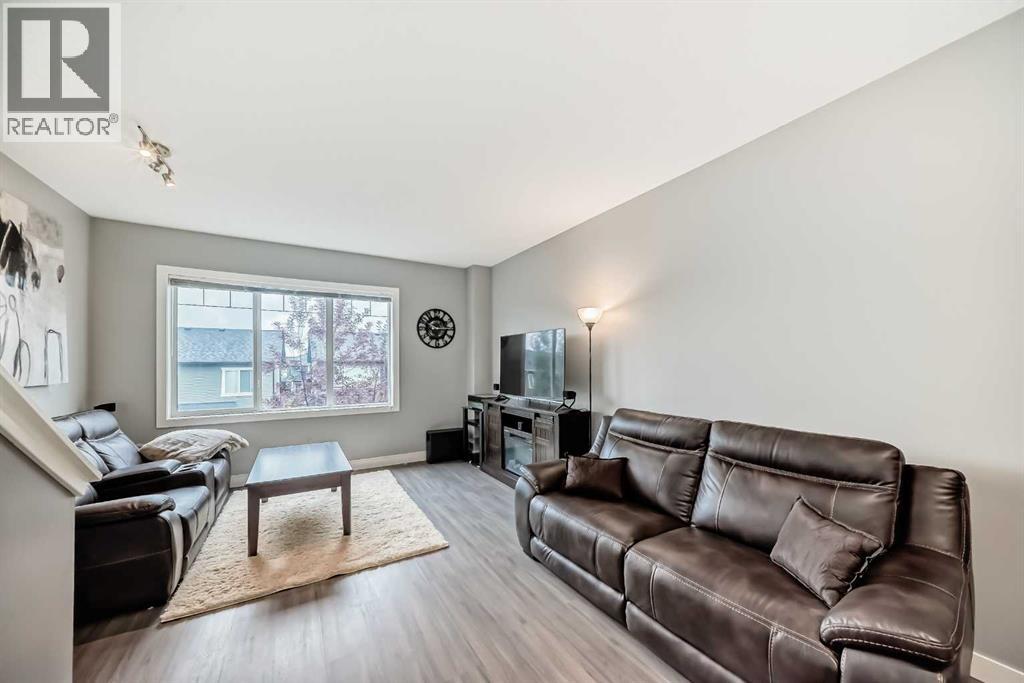 Photo 16 of 127 2802 Kings Heights Gate Se, Airdrie AB