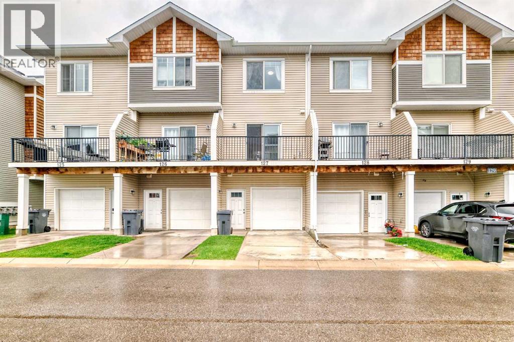 Photo 4 of 127 2802 Kings Heights Gate Se, Airdrie AB