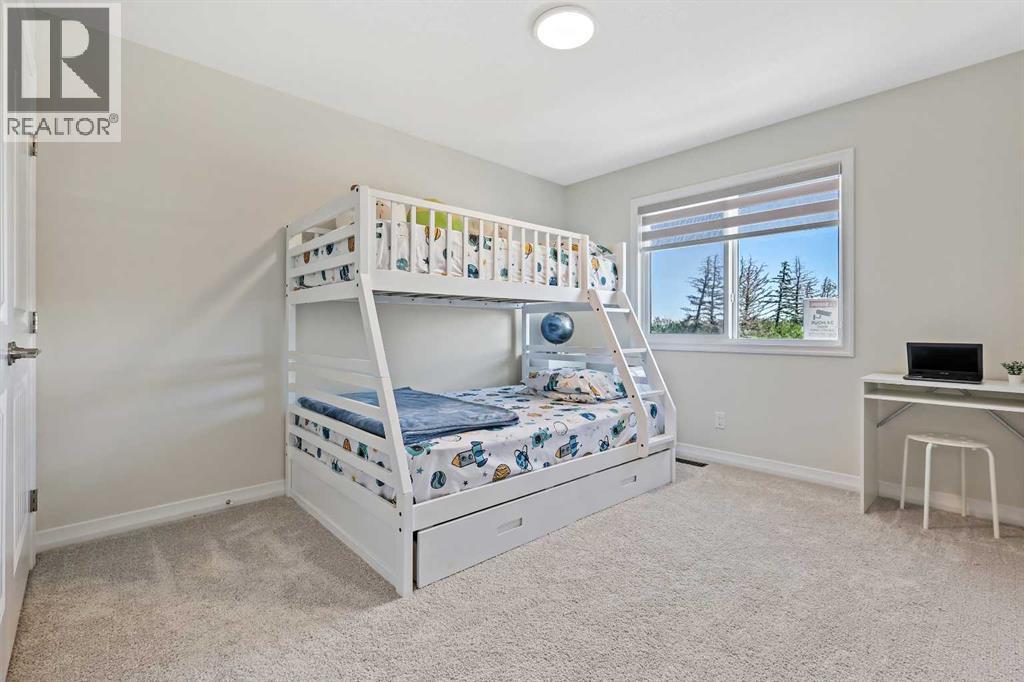 Photo 25 of 100 Magnolia Crescent Se, Calgary AB