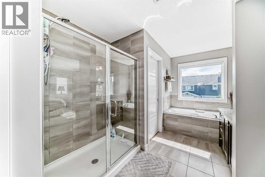 100 Sundown Grove, Cochrane