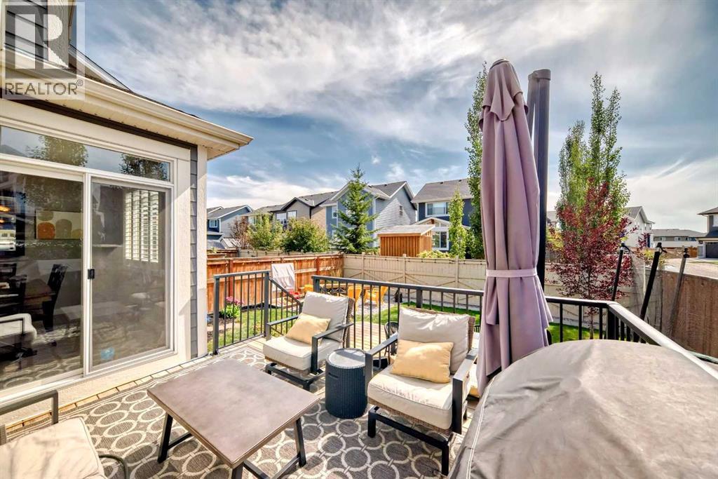 100 Sundown Grove, Cochrane